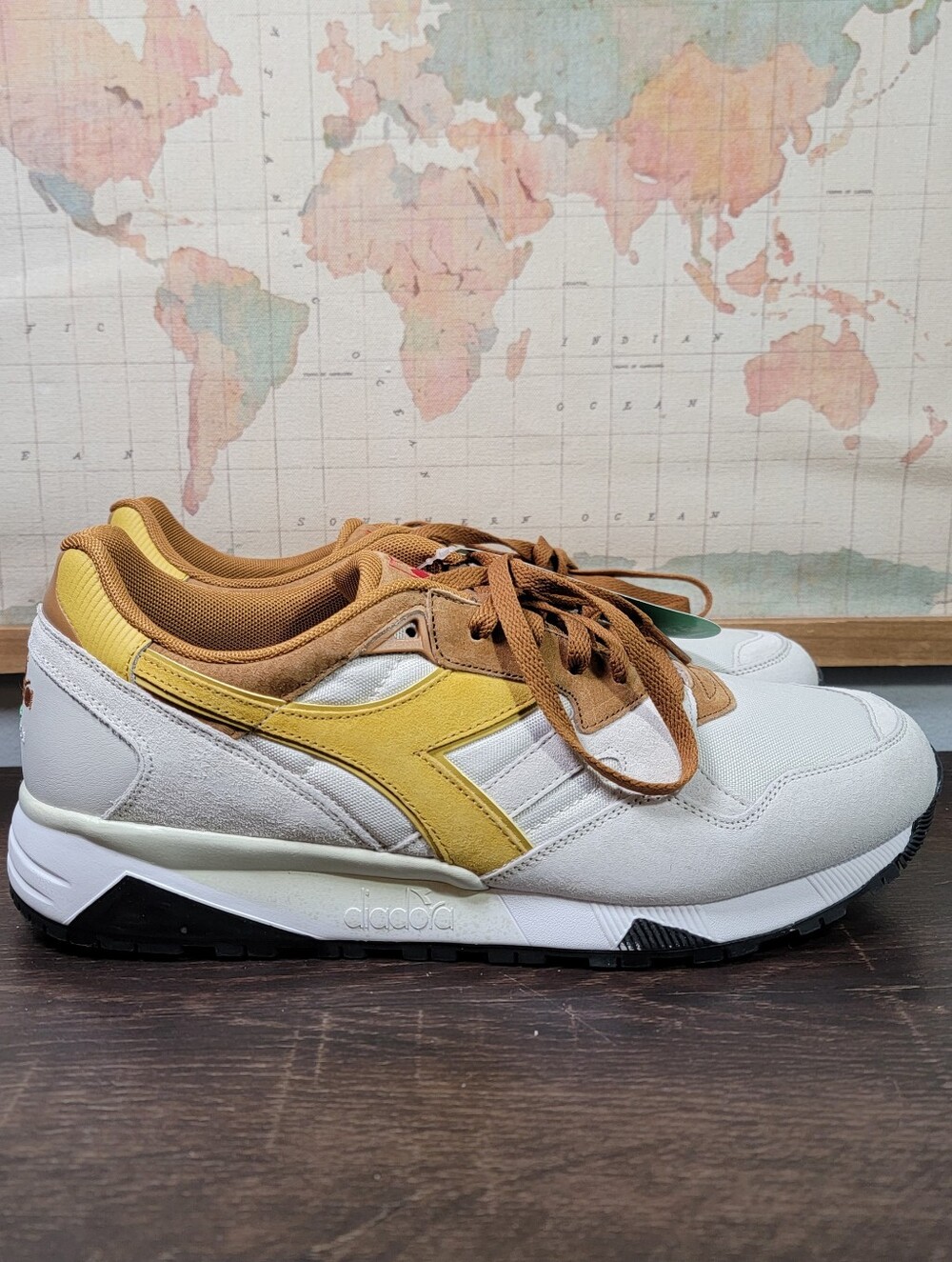 BRAND NEW Diadora N9002 OVERLAND Men's Size 11.0 - Picture 2 of 8